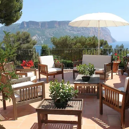 Hotel The Dorn Cassis